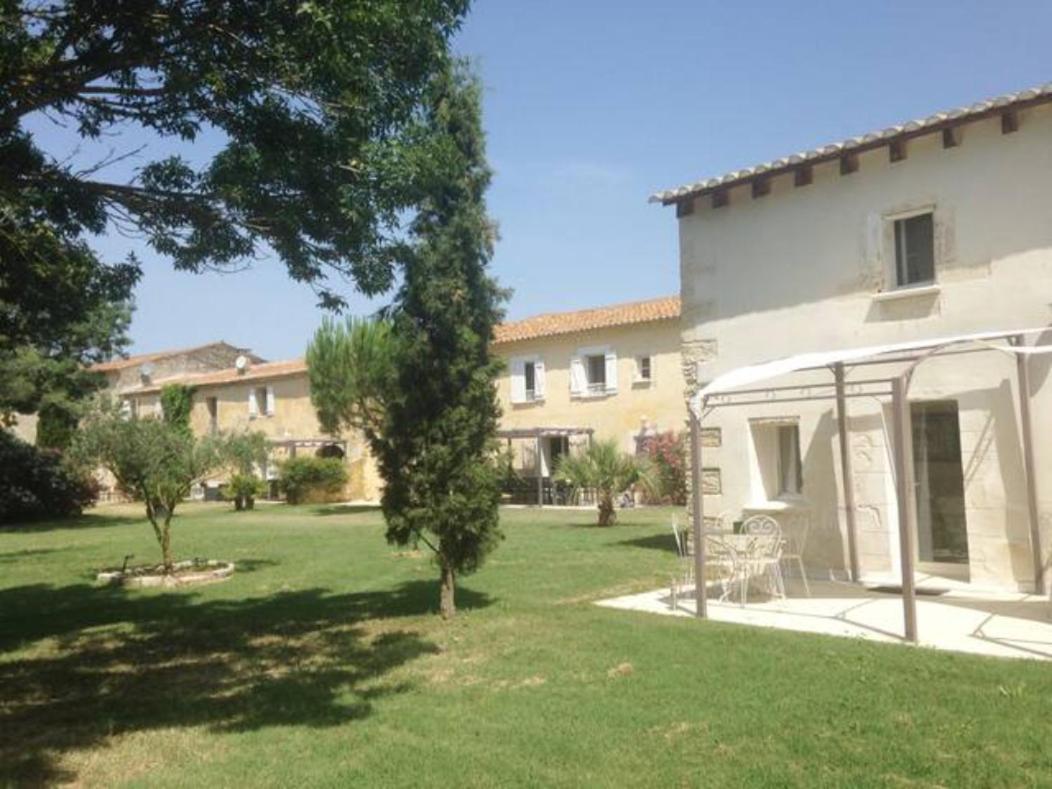Villa Les Templiers - Petit BIZERTY 36 pers  à Saint-Gilles  Extérieur photo