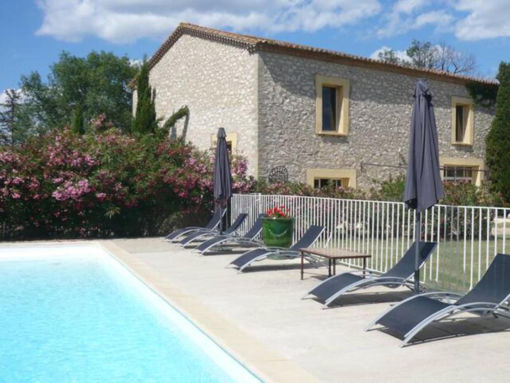 Villa Les Templiers - Petit BIZERTY 36 pers  à Saint-Gilles  Extérieur photo