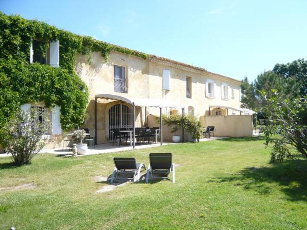 Villa Les Templiers - Petit BIZERTY 36 pers  à Saint-Gilles  Extérieur photo
