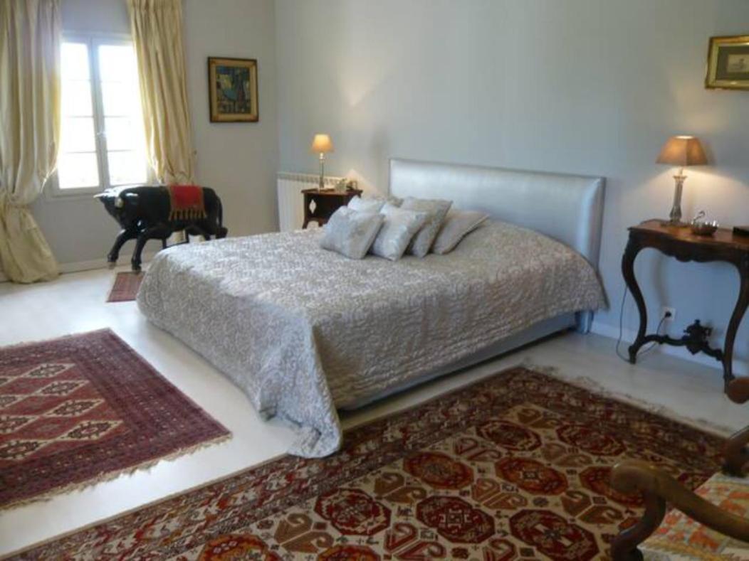Villa Les Templiers - Petit BIZERTY 36 pers  à Saint-Gilles  Extérieur photo